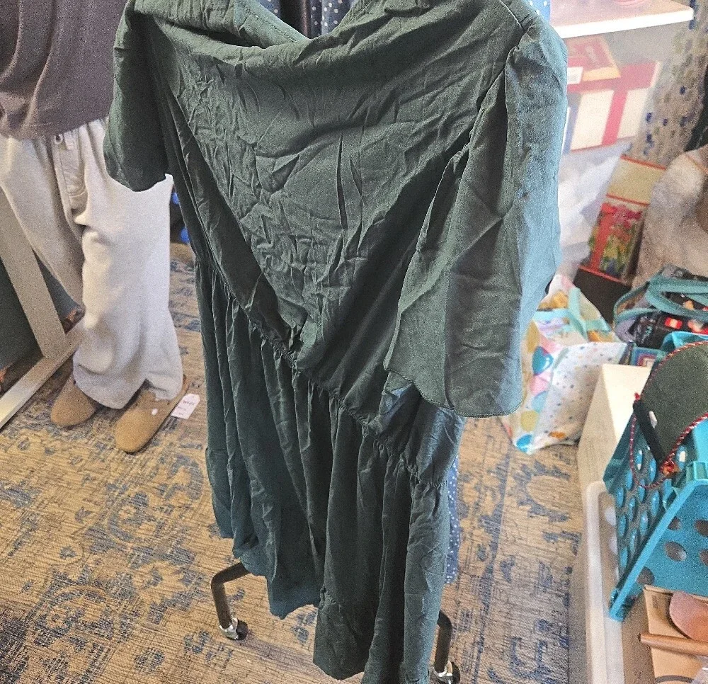 Waverly Teal Green Crinkle V-Neck Short Sleeve Tunic